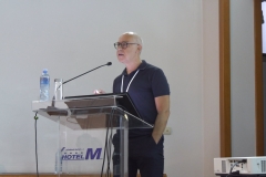 Still-2025-10-09-192812_1.632.1